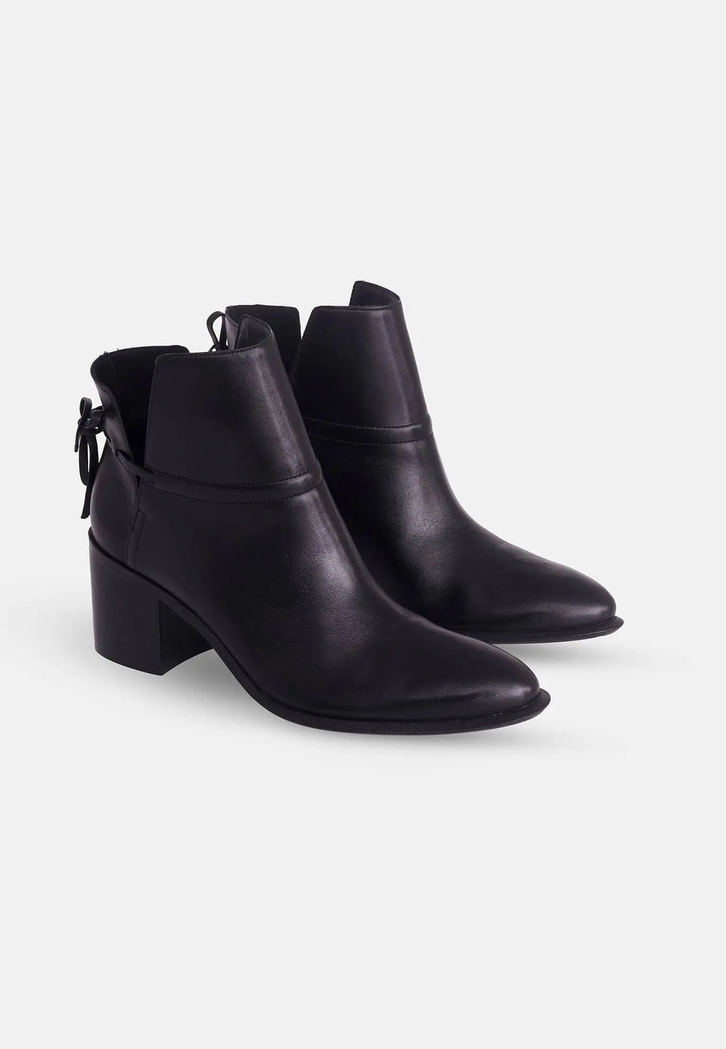 Attalea Black Leather Ankle Boots – 6.5cm Block Heel Mangará Atelier
