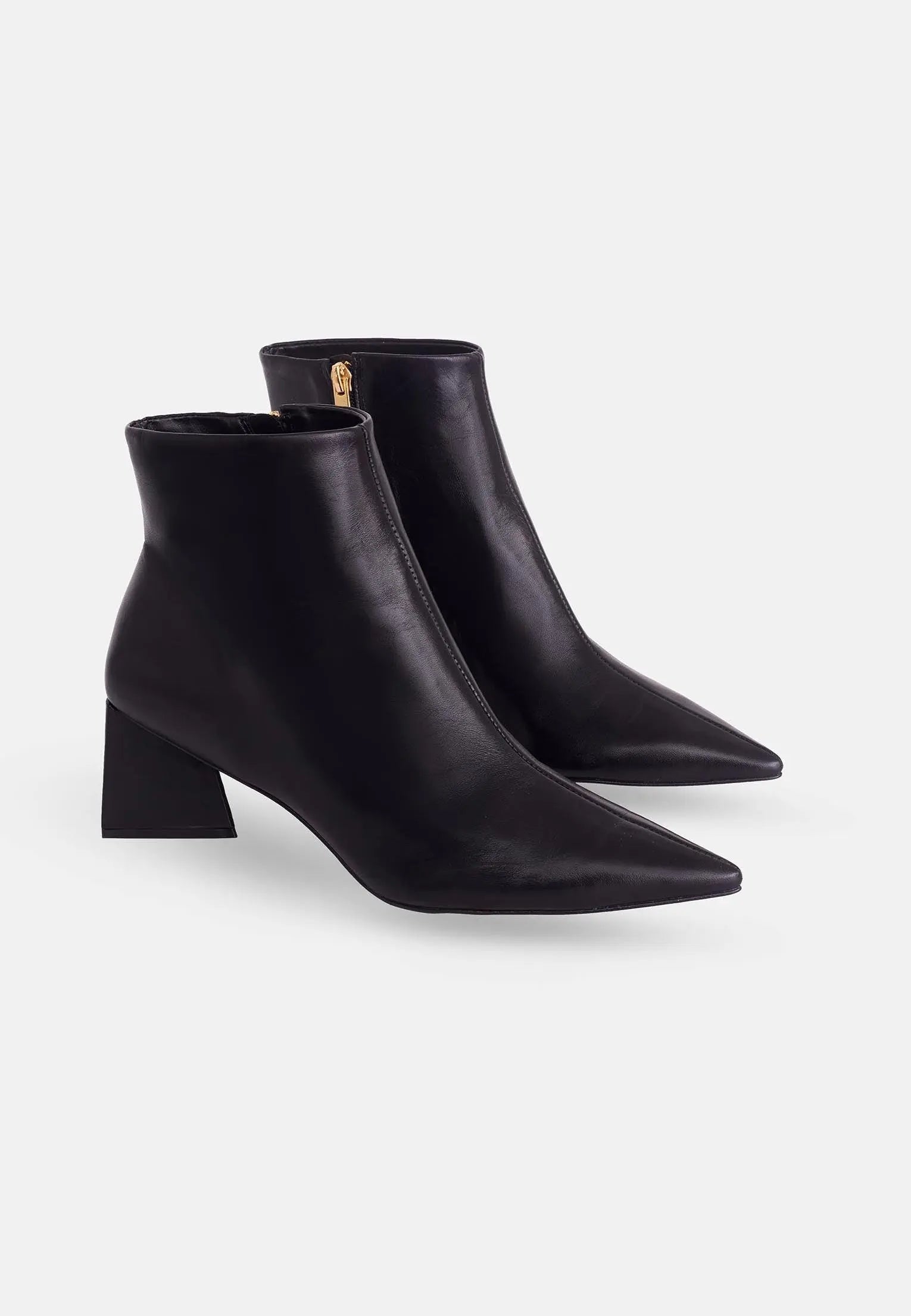 Mabea Black Sheepskin Ankle Boots – 6.4cm Pointed Block Heel Mangará Atelier